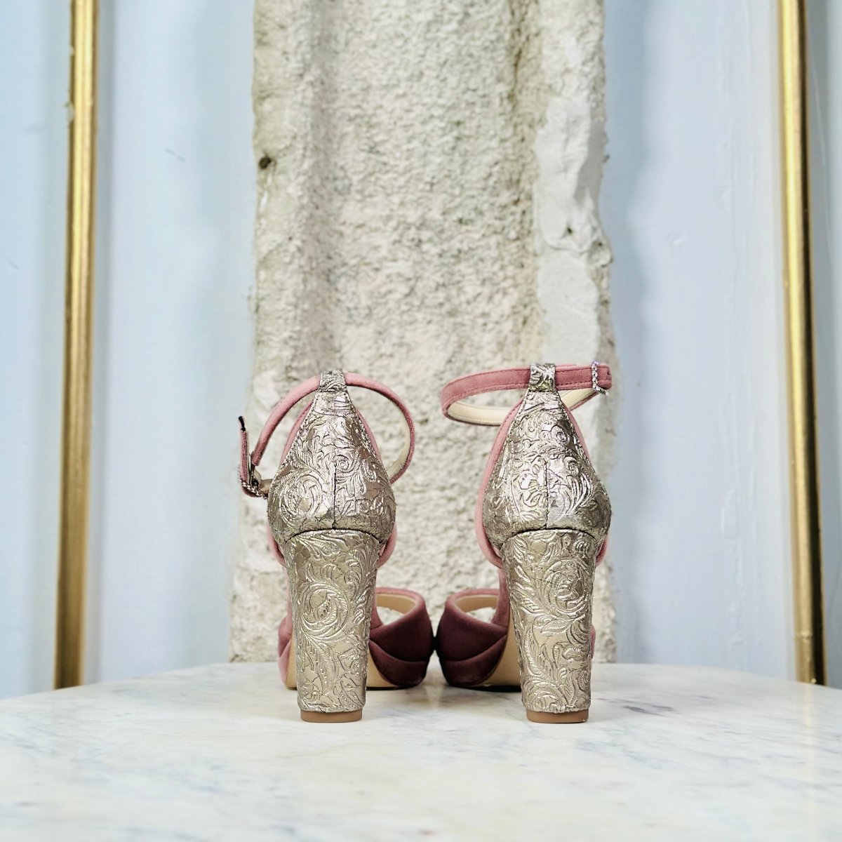 NUDE VELVET SANDAL T. 36