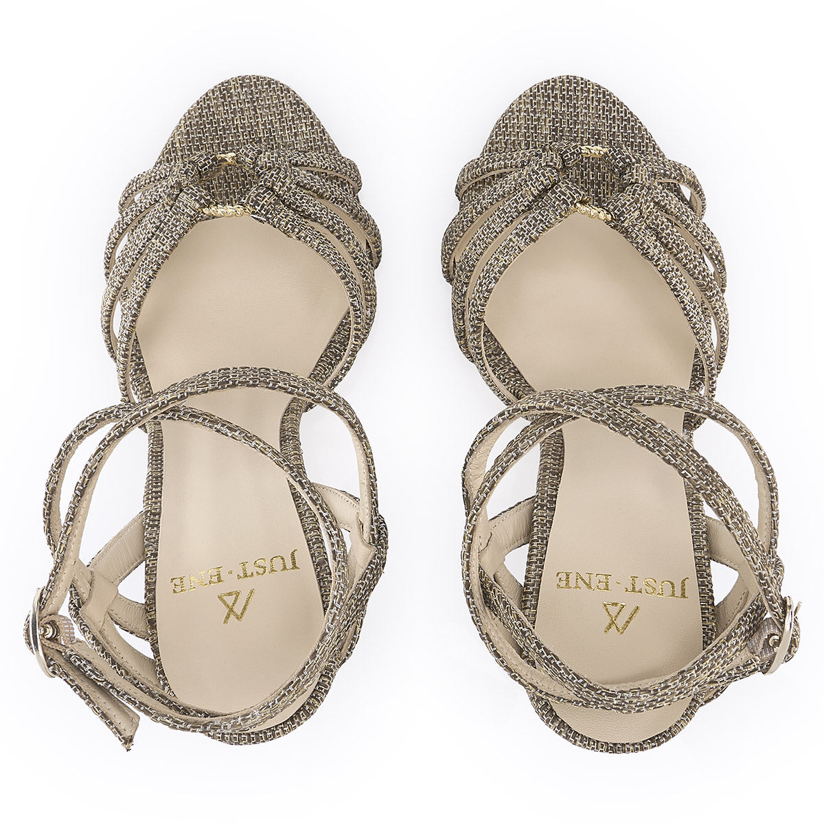 CARIBBEAN QUEEN (8.5 CM)