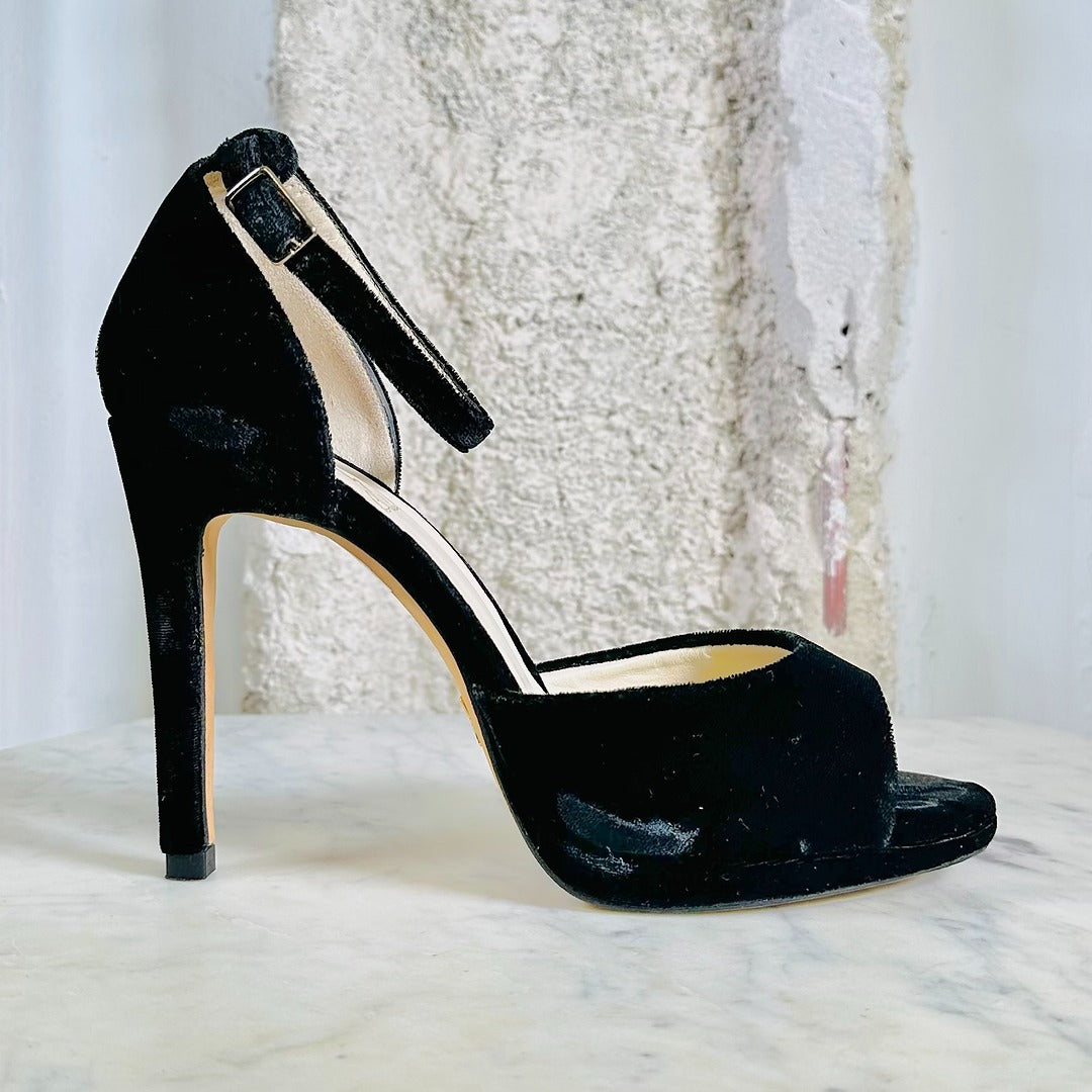 T. 37 - BLACK DALIA (10cm)