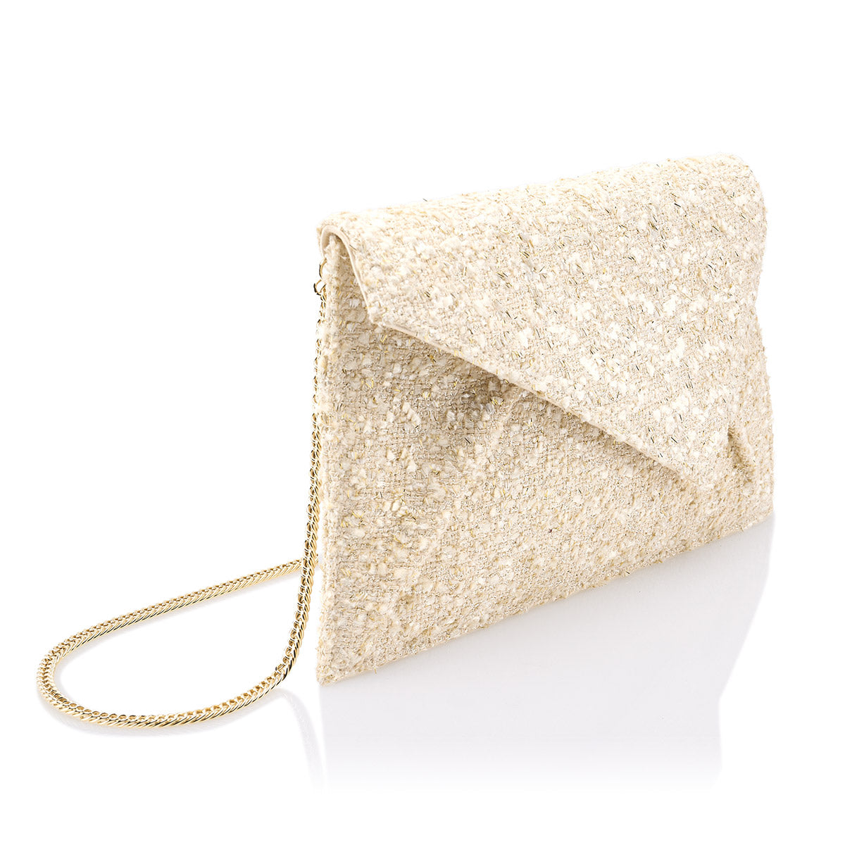 Bolso sobre con tejido tweed en tono marfil