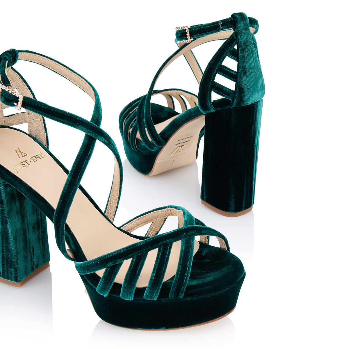 NAKED EMERALD (11 CM)