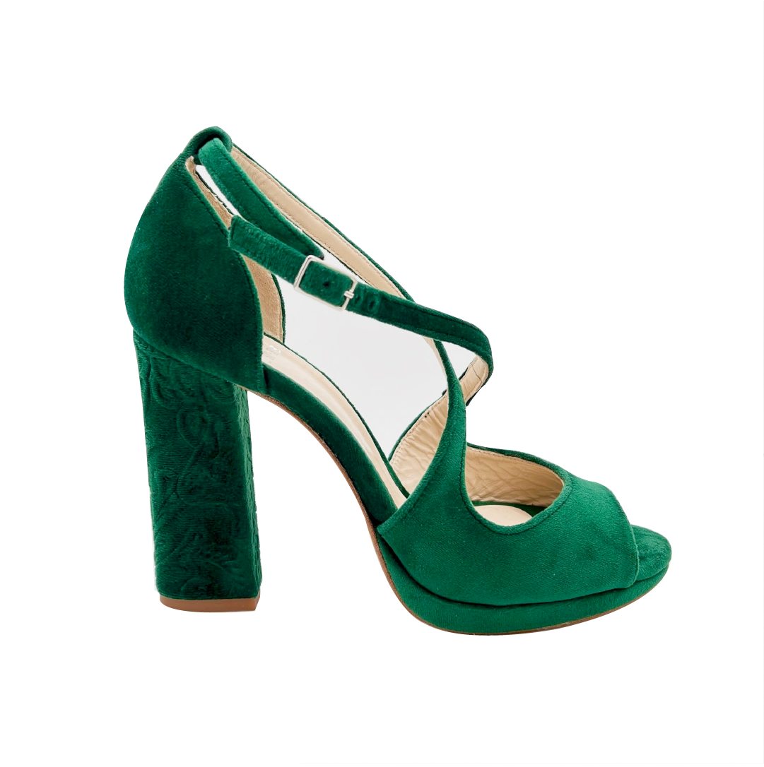Green velvet 2025 block heels