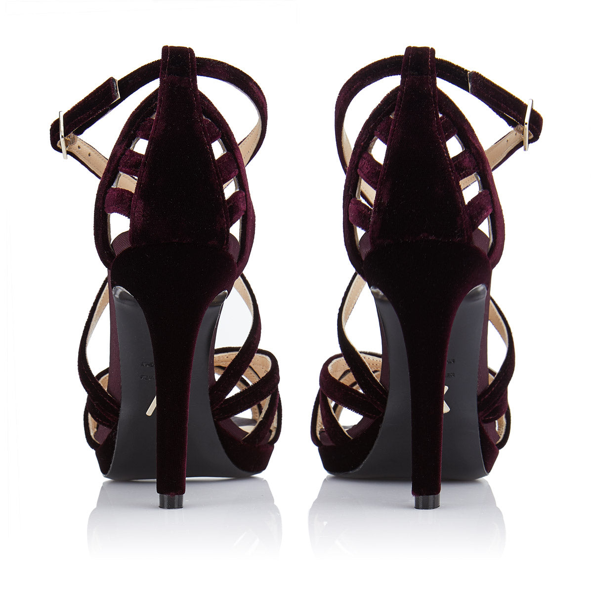 sandalias de mujer en terciopelo burdeos con raso plisado y tacón fino
