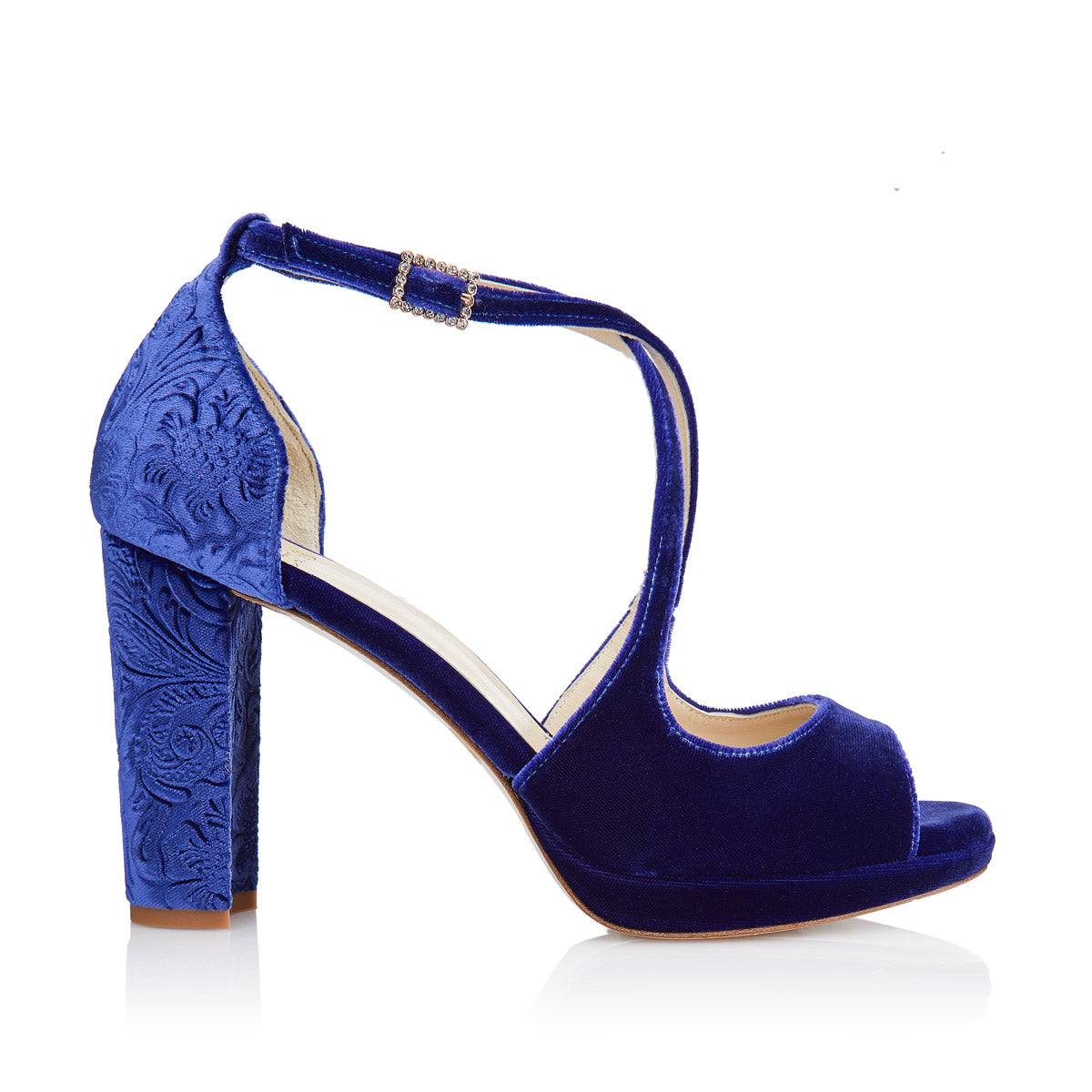 sandalias de mujer en terciopelo brocado color violeta intenso